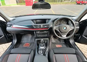 BMW X1 xDrive28i AWD 2016 Gray