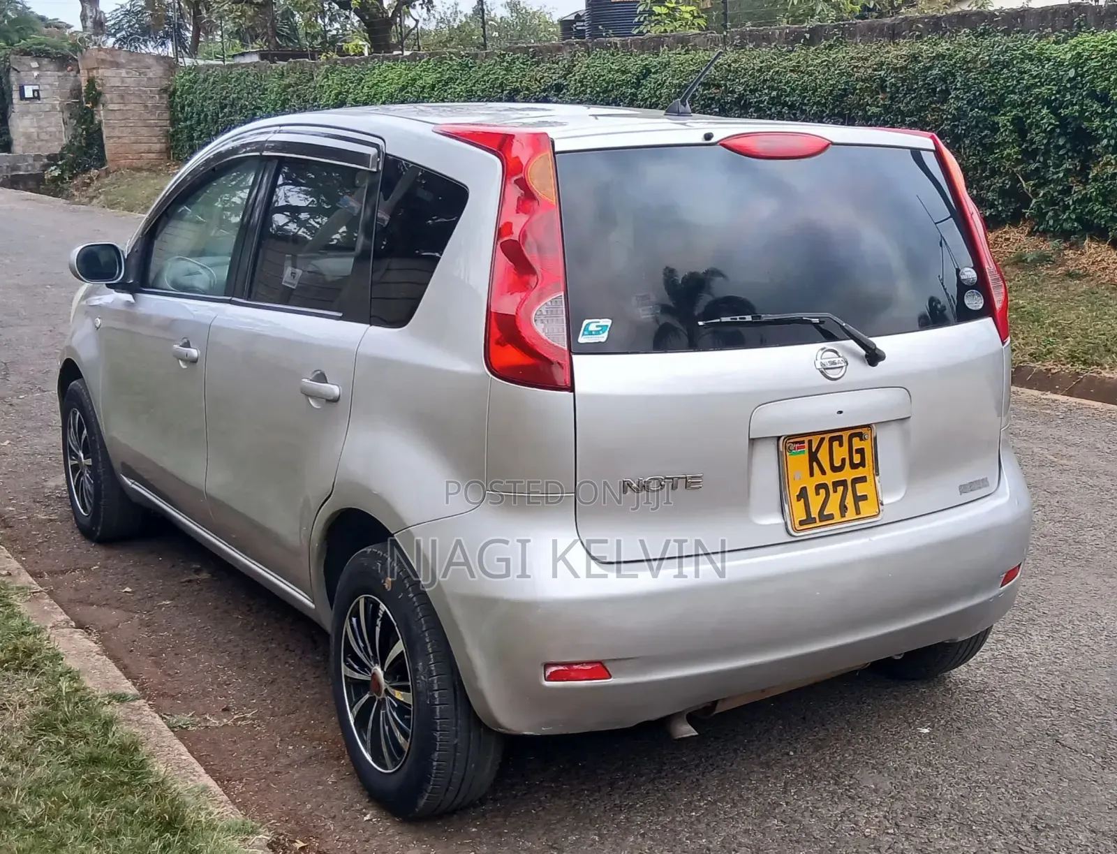 Nissan Note 2010 Silver