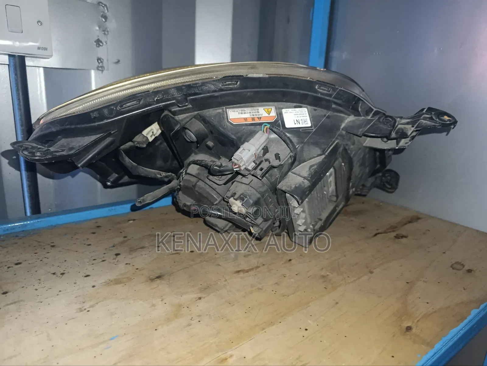 Spacia Non-Xenon Headlight