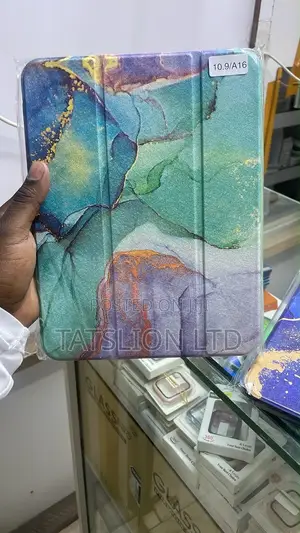 Apple iPad (A16) 11th Gen Coloured Cases Coer