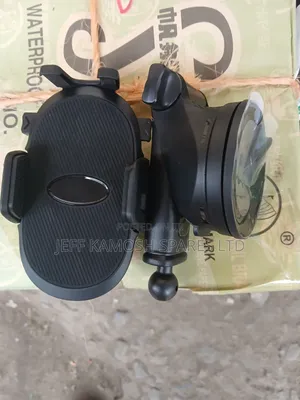 Variety of One Touch Phone Bracket Available