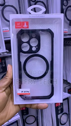 Xundd Magnetic Clear Phone Case With a Black for the Tecno Camon 50