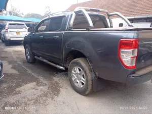 Ford Ranger Wildtrak 2012 Gray