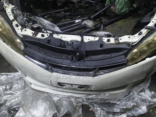 Toyota Wish Nosecut