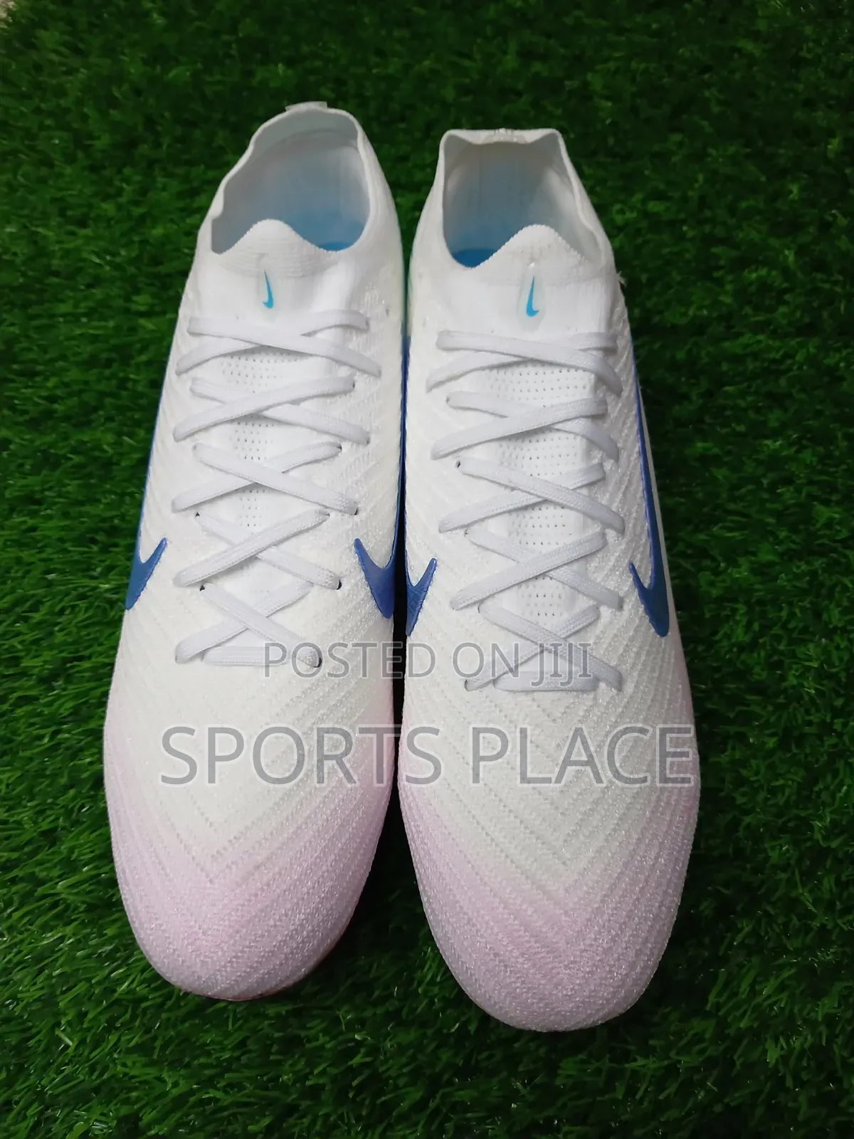 Wide Feet Nike Mercurial Vapor 16 Size UK 11, 11.5 and 12.5