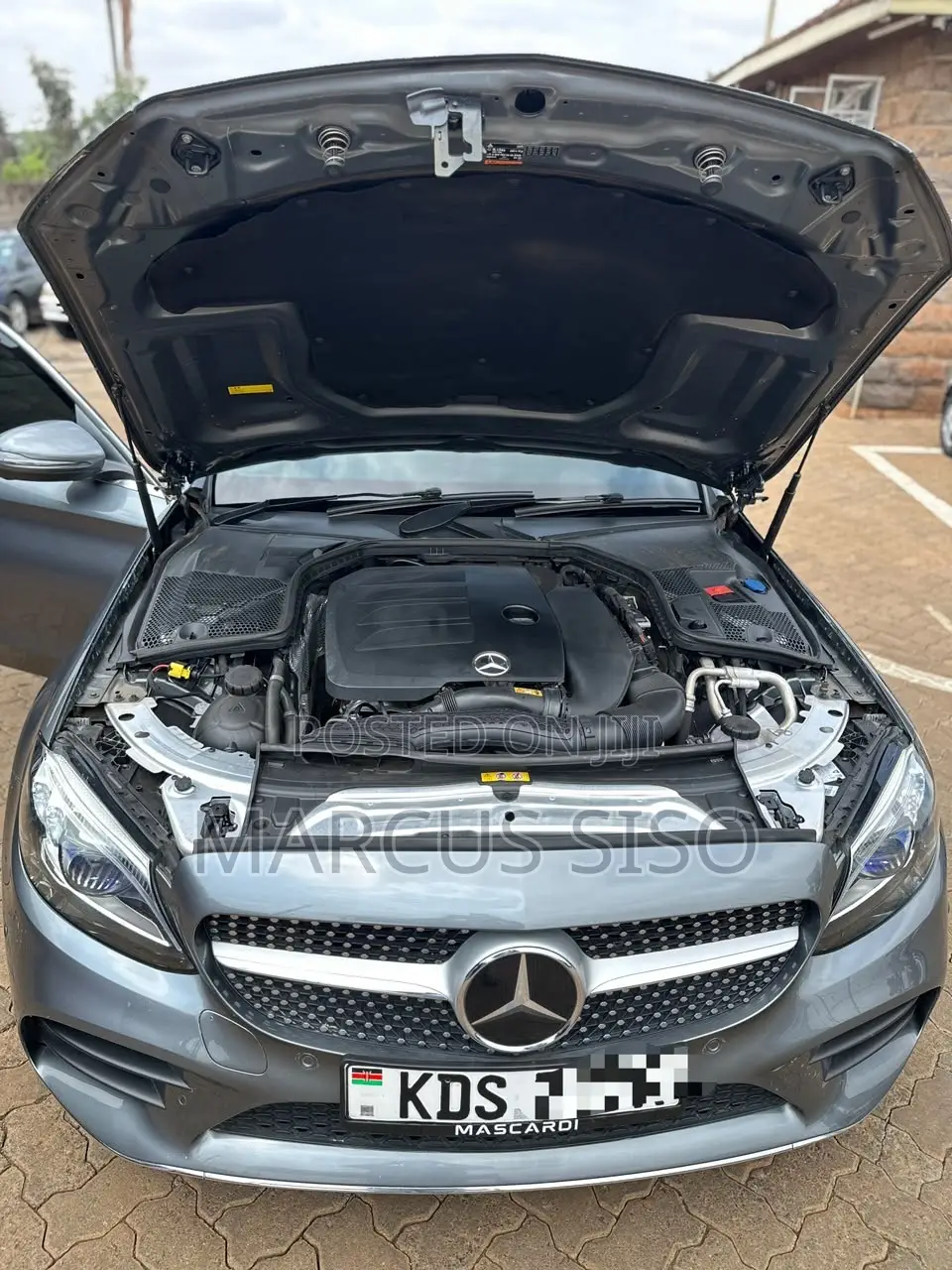 Mercedes-Benz C200 2018 Gray