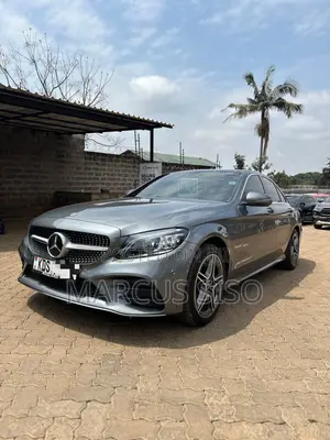 Mercedes-Benz C200 2018 Gray