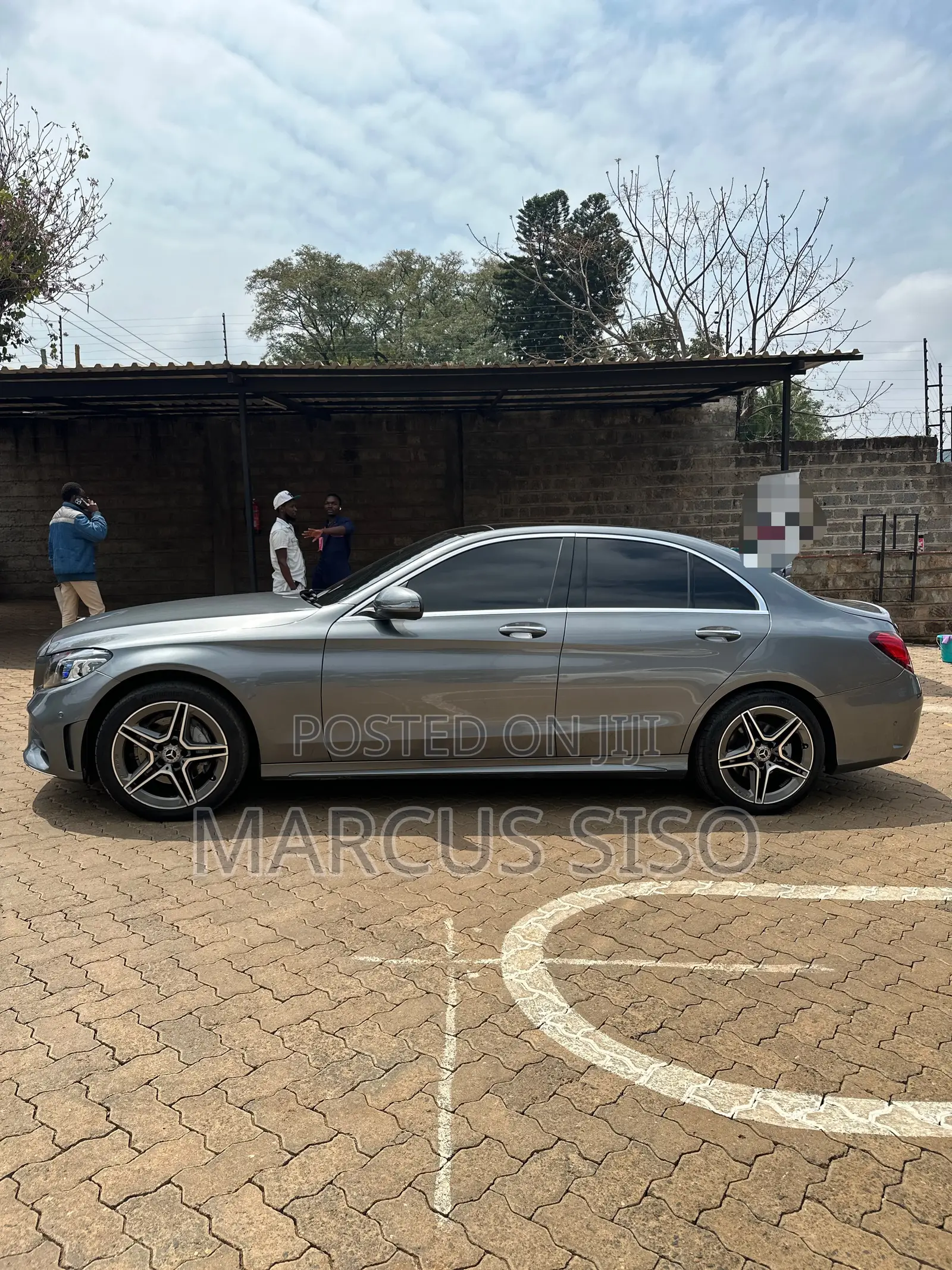 Mercedes-Benz C200 2018 Gray