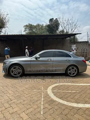 Mercedes-Benz C200 2018 Gray
