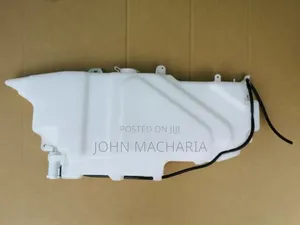 WindShield Wiper Washer Reservoir Tank for Isuzu FRR90 and Isuzu FTR90