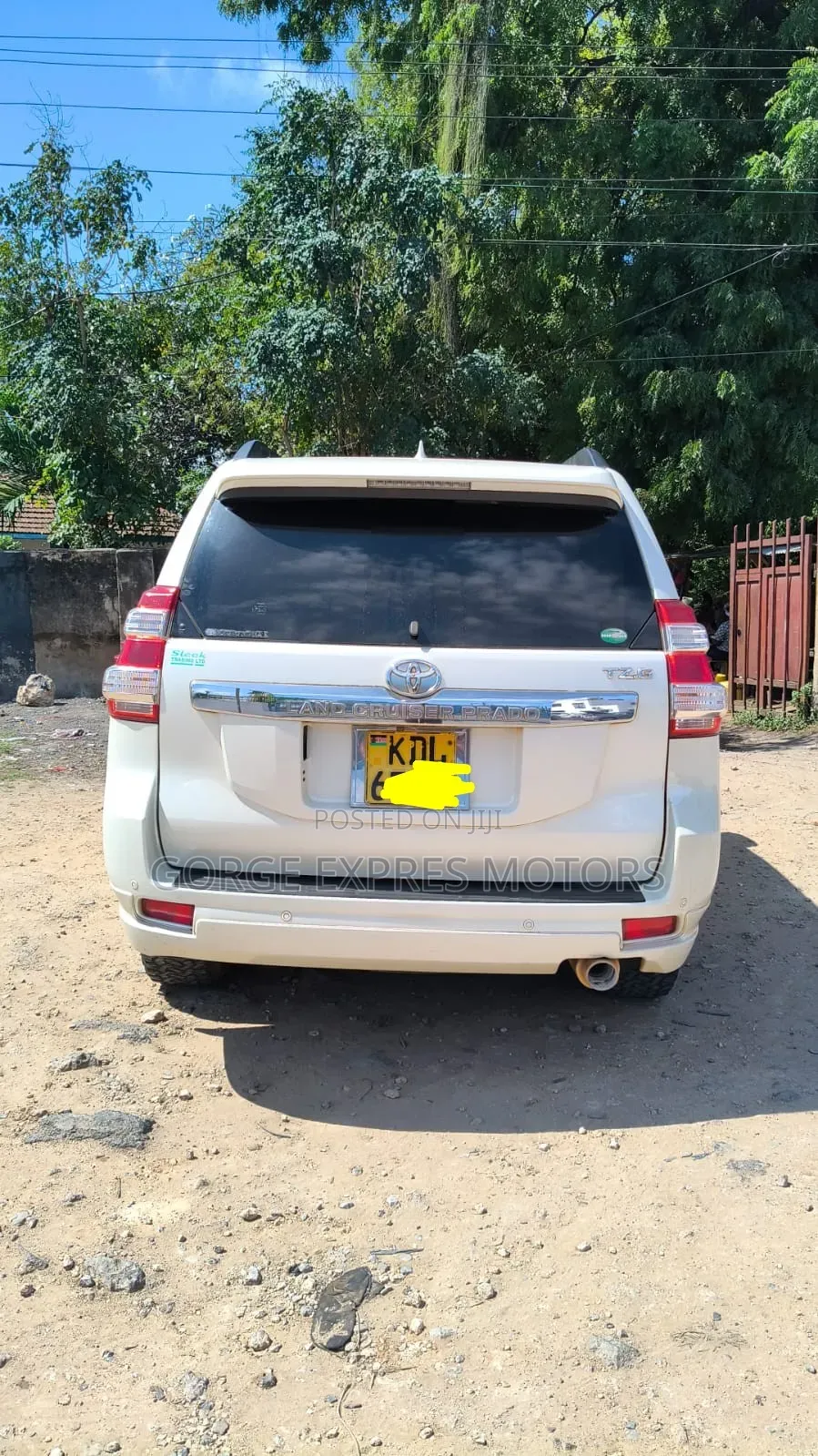 Toyota Land Cruiser Prado 2016 White