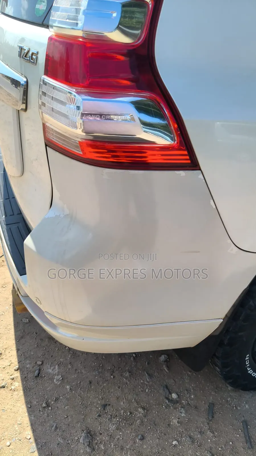 Toyota Land Cruiser Prado 2016 White