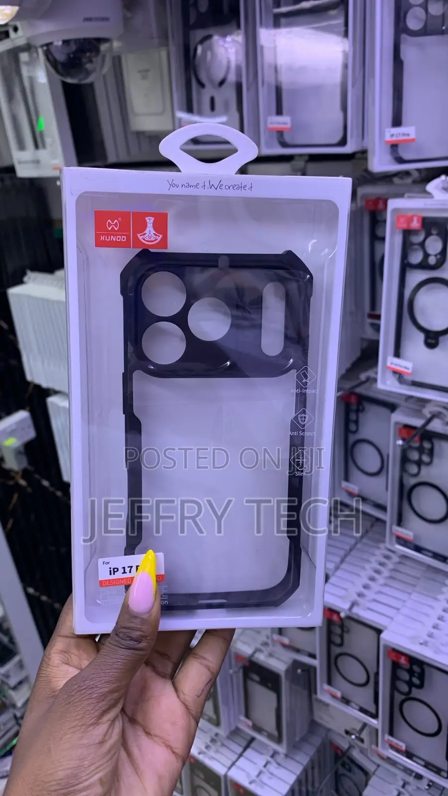 Black Xundd Phone Case for the iPhone 17 Pro With a Shockproof Frame