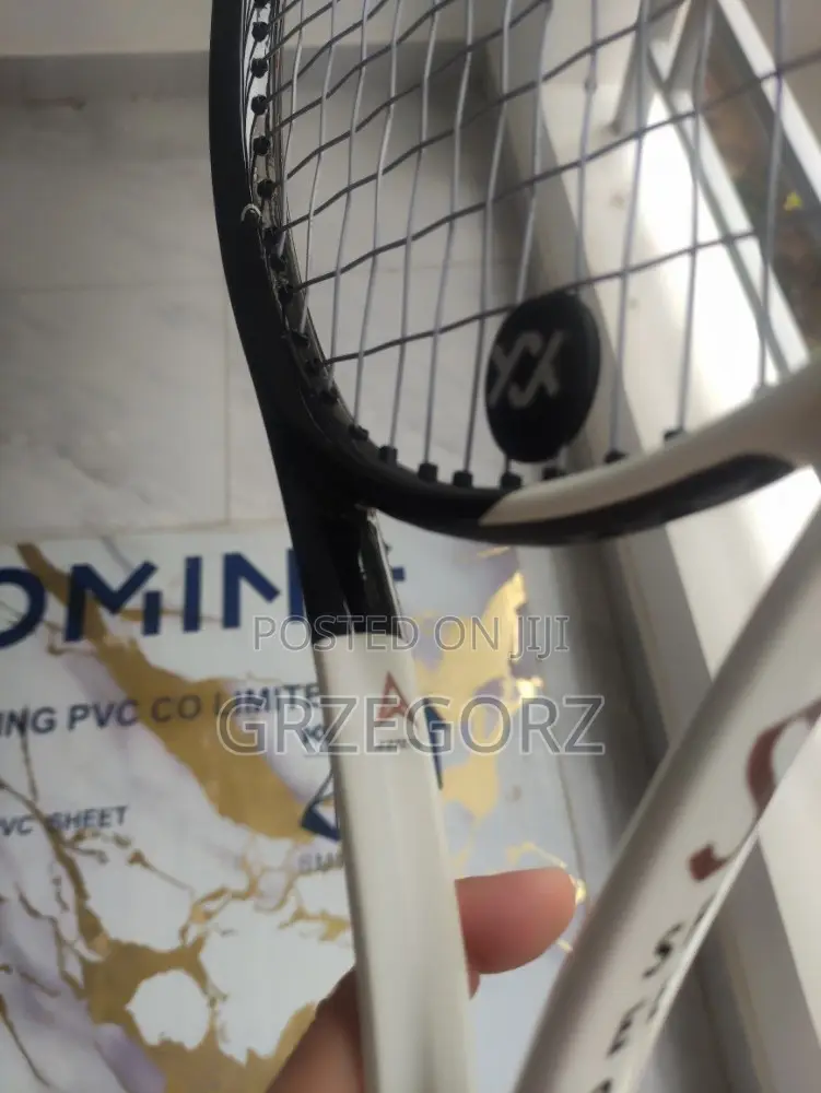 HEAD Speed MP Graphene 360+ Tennis Racquet (300g) + FREE Cover