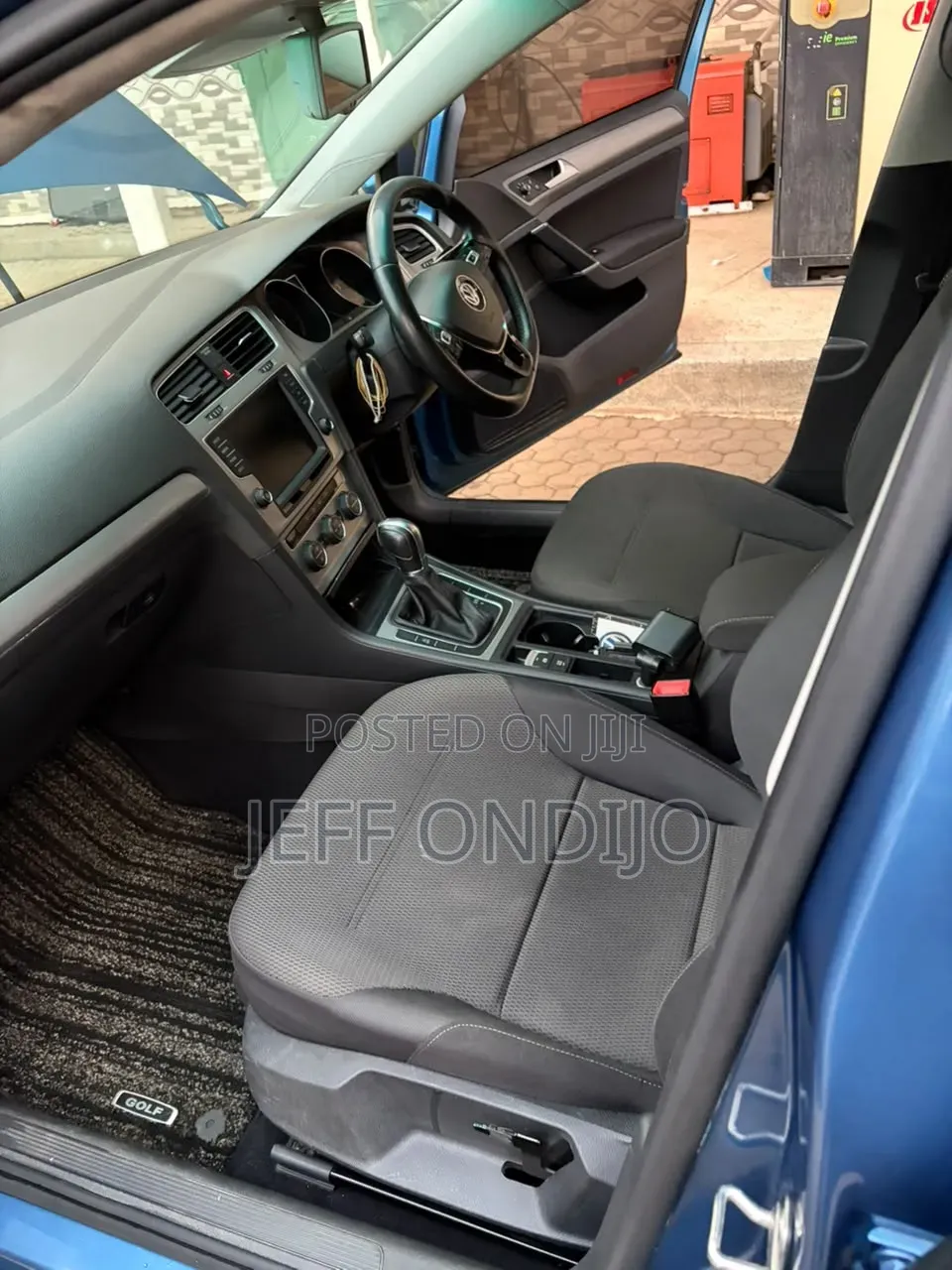 Volkswagen Golf 2016 Blue