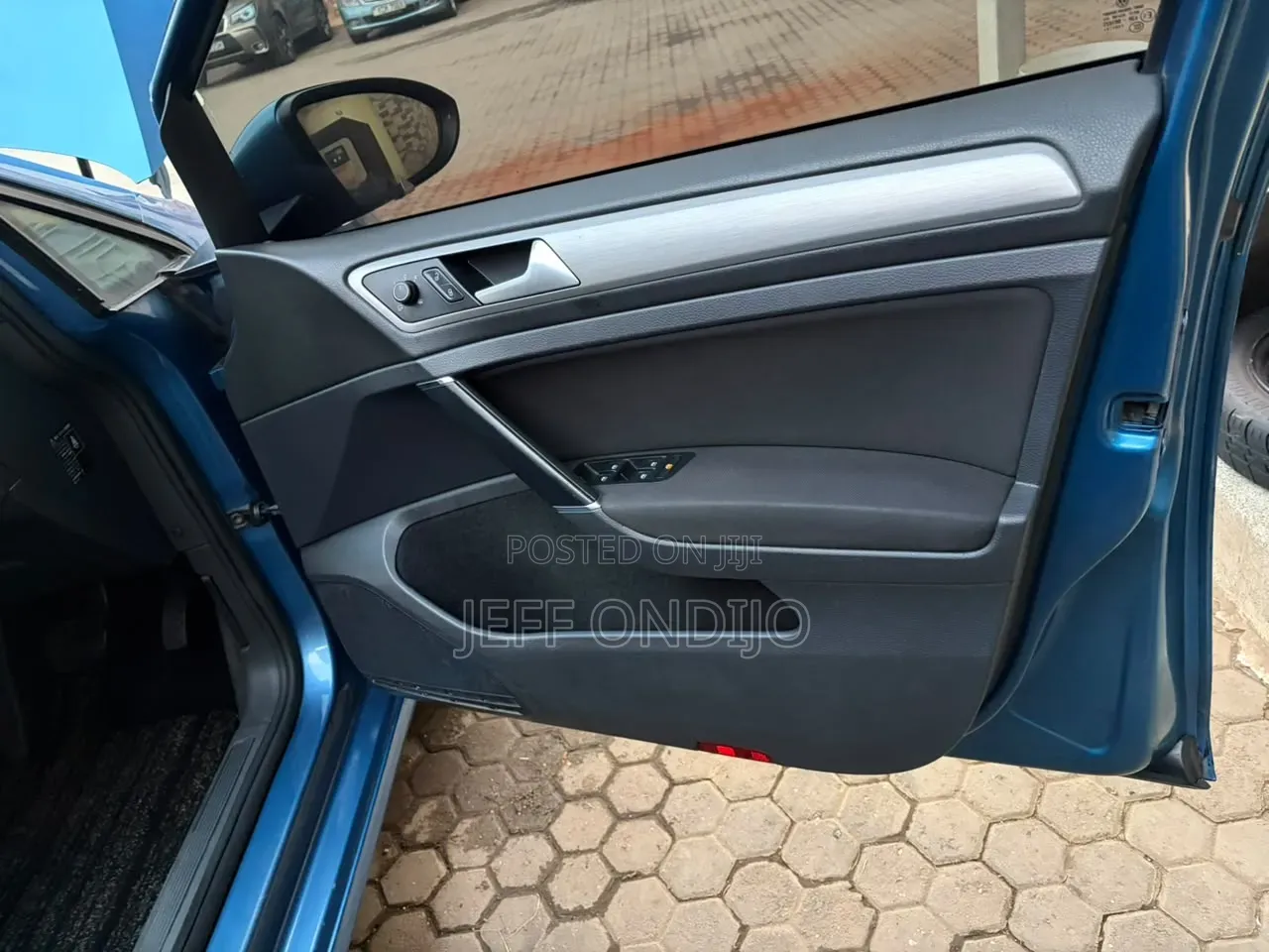 Volkswagen Golf 2016 Blue