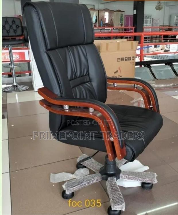 Executive Office Chair