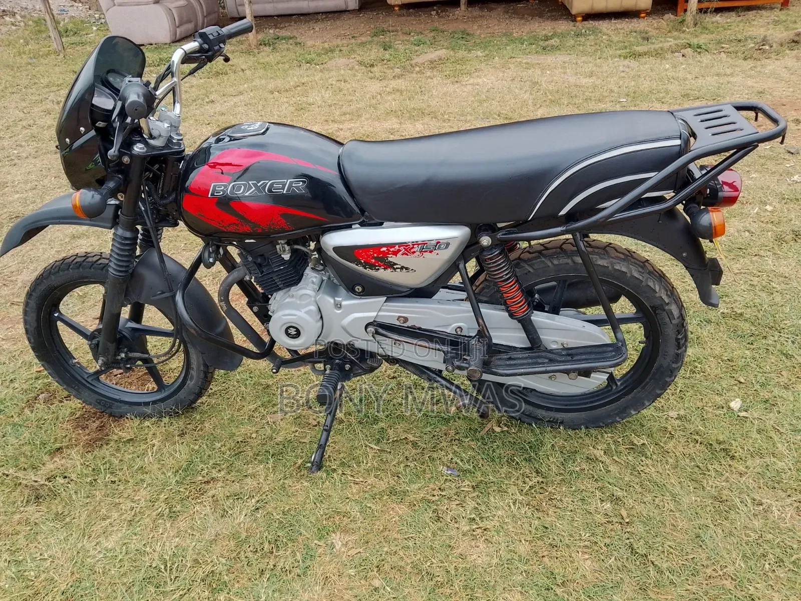 Bajaj Boxer 150 UG 2025 Black