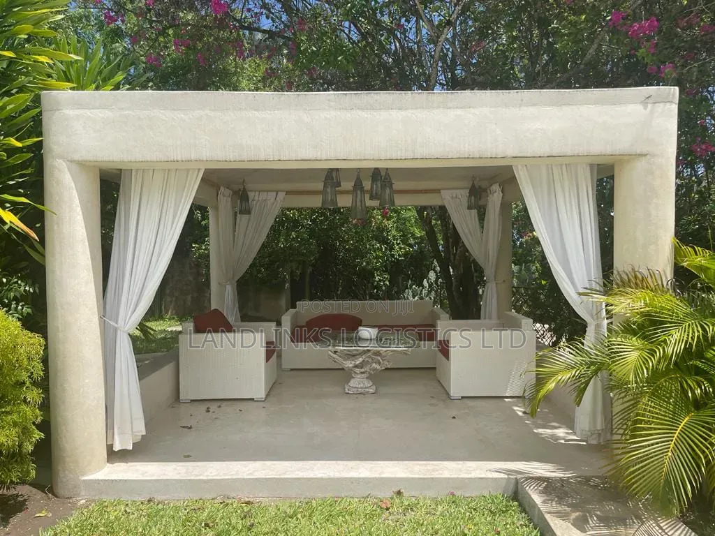 Hotel, South Coast Funzi on 7 501, Hotel on 9, Airstrip on 70 Acres