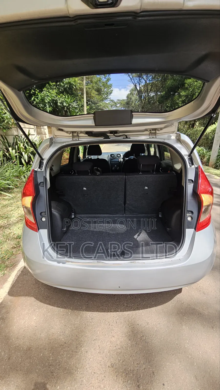 Nissan Note 1.2 Petrol 2012 Silver