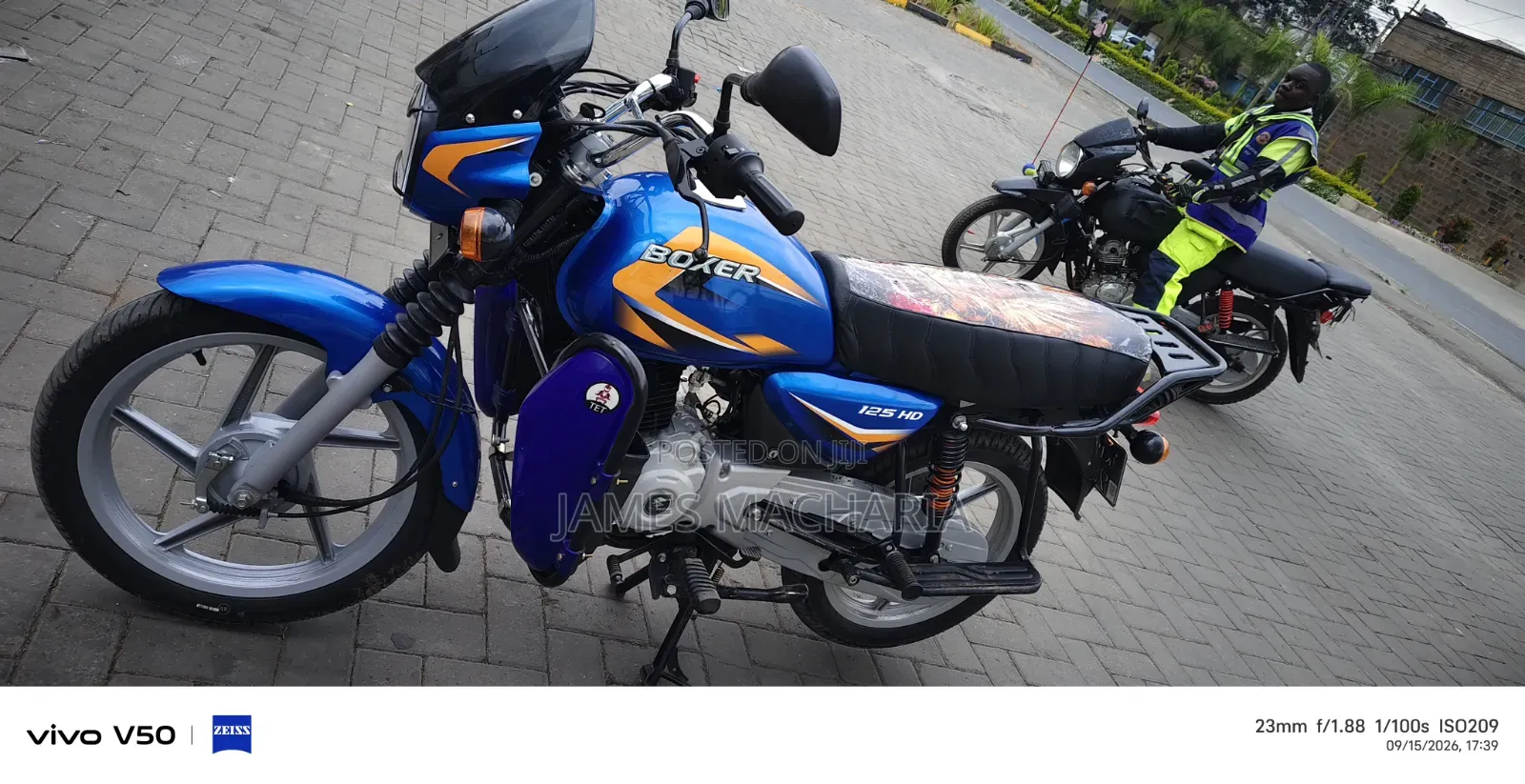 Bajaj Boxer 125 2026 Blue