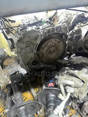 Nissan Tiida HR15