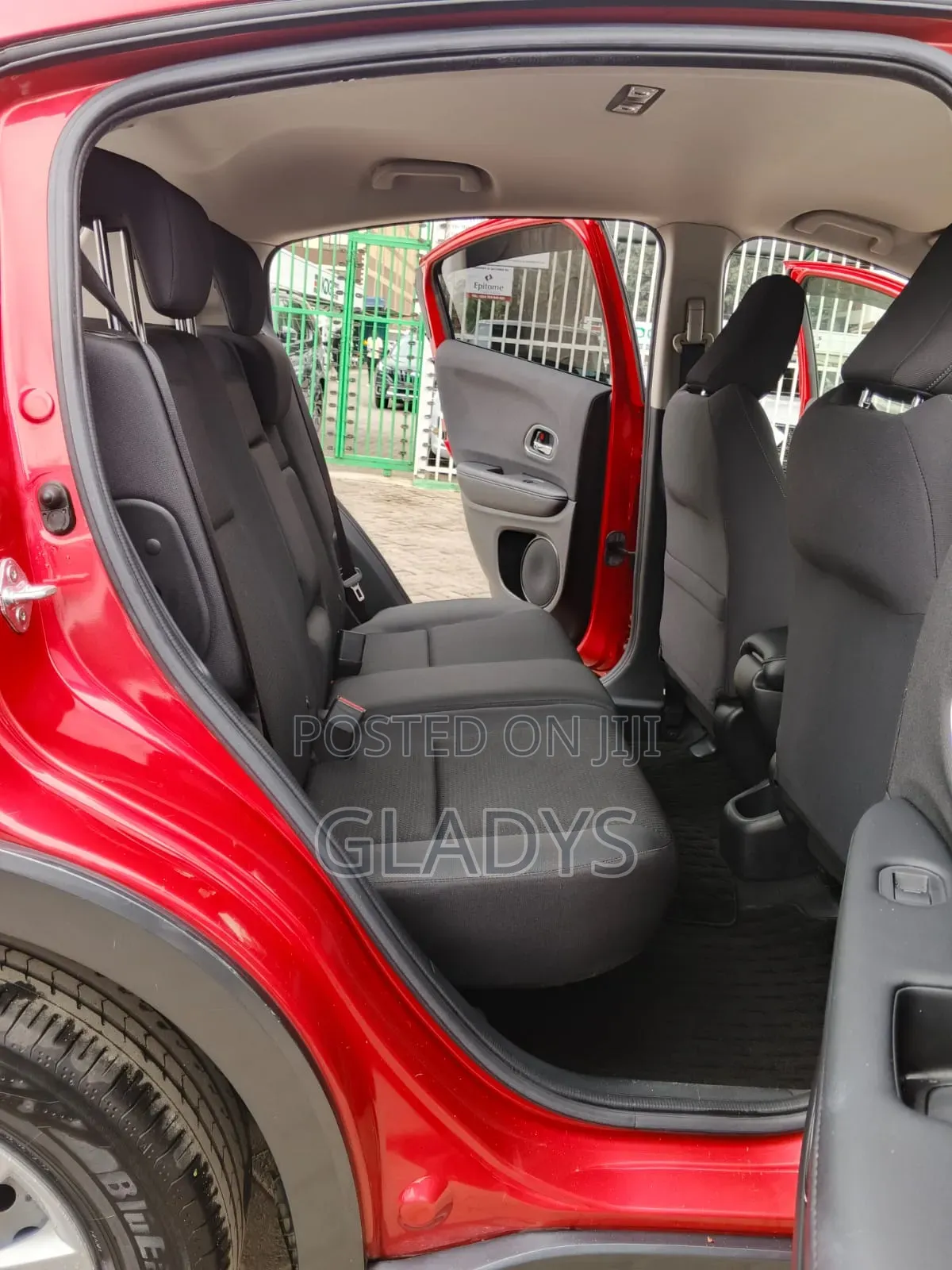 Honda Vezel 2019 Red