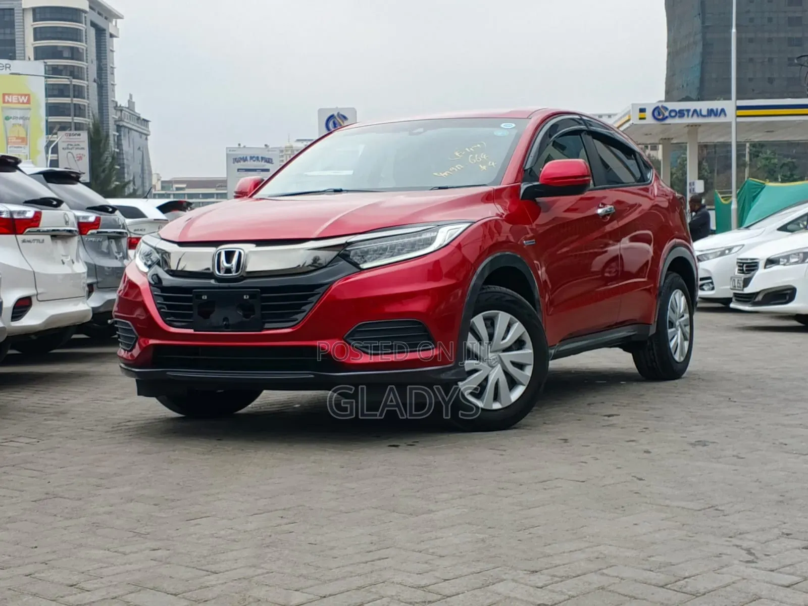 Honda Vezel 2019 Red