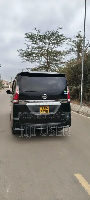 Nissan Serena 2018 Black