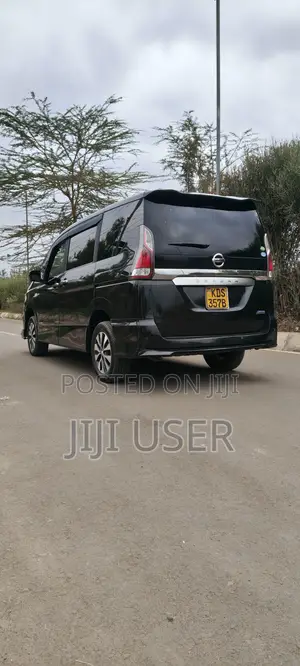 Nissan Serena 2018 Black