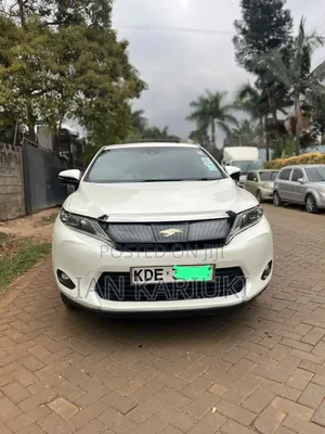 Toyota Harrier 2013 White