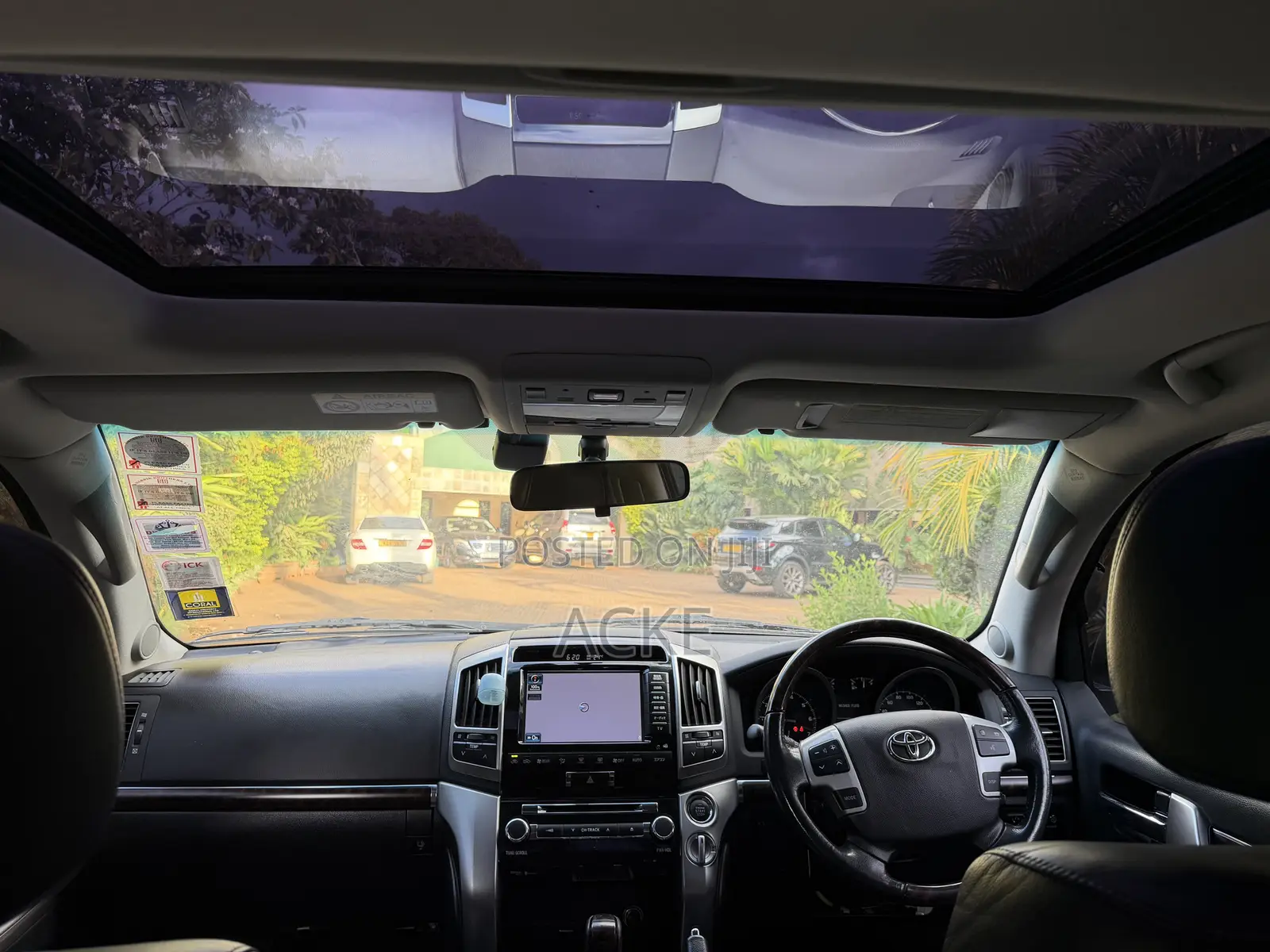 Toyota Land Cruiser 4.6 V8 ZX 2015 Black