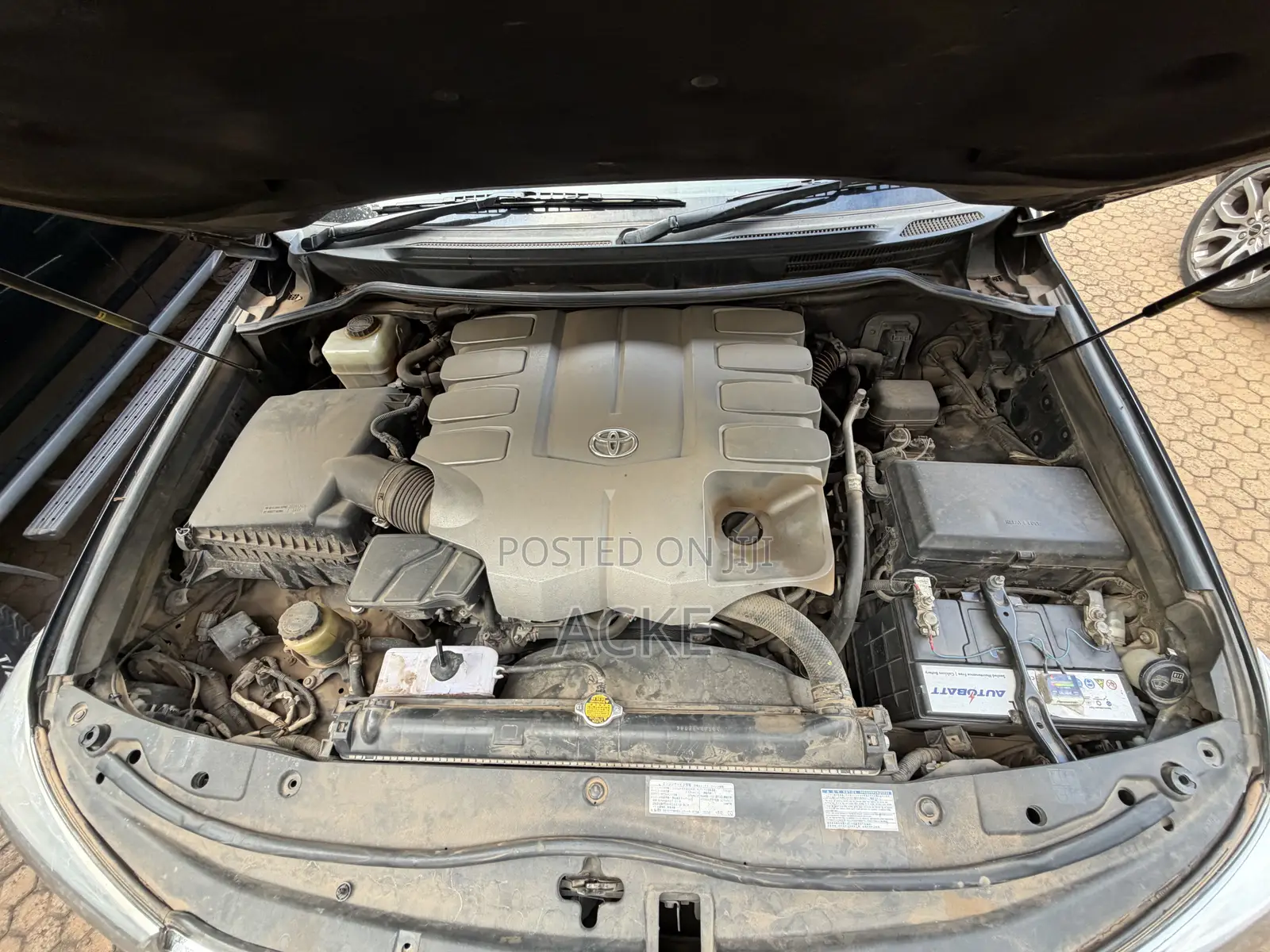 Toyota Land Cruiser 4.6 V8 ZX 2015 Black