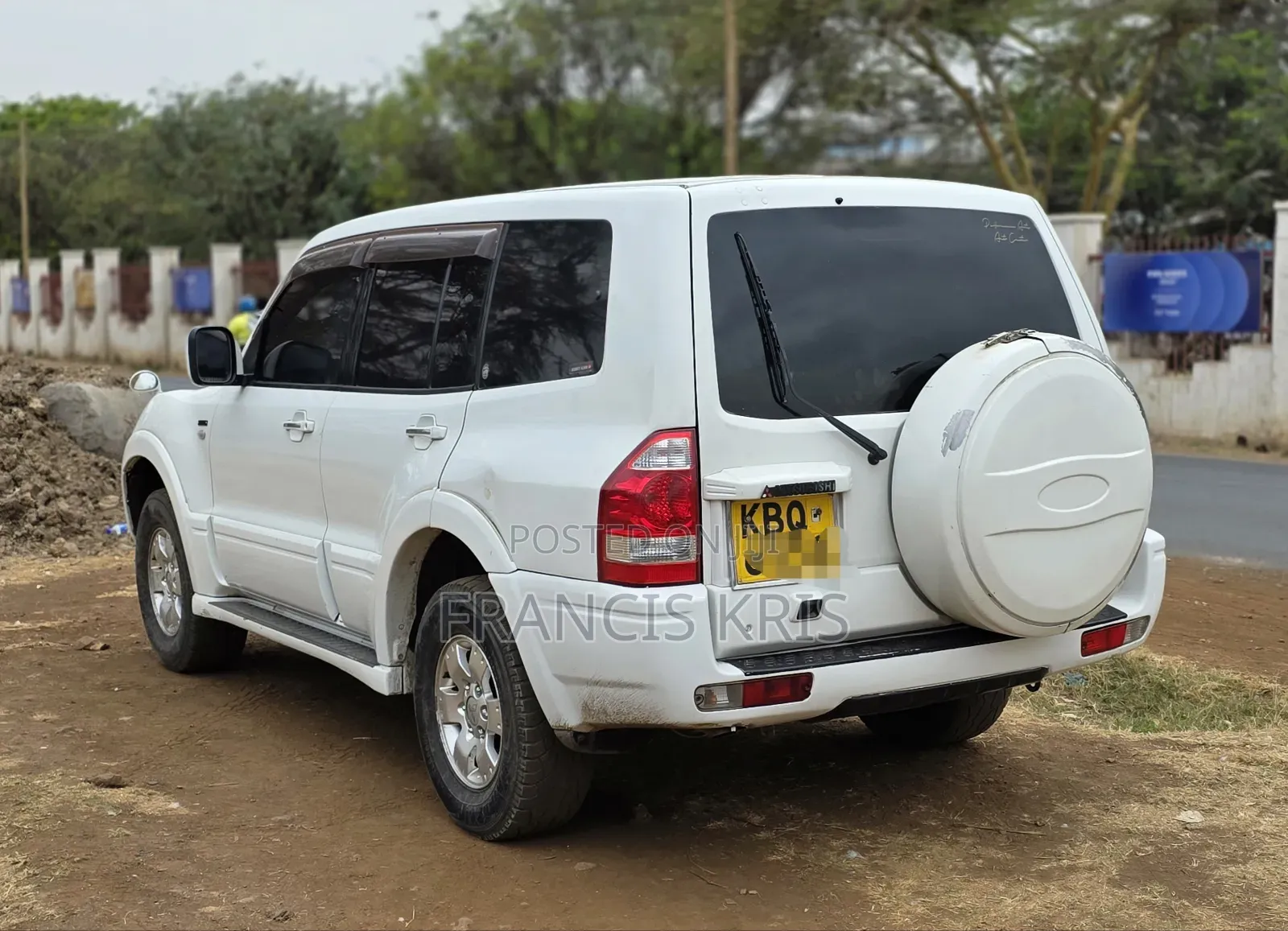 Mitsubishi Pajero 2004 White