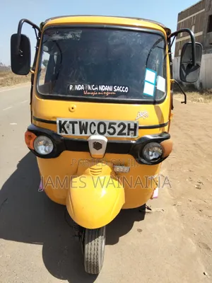 Piaggio Scooter 2019 Yellow