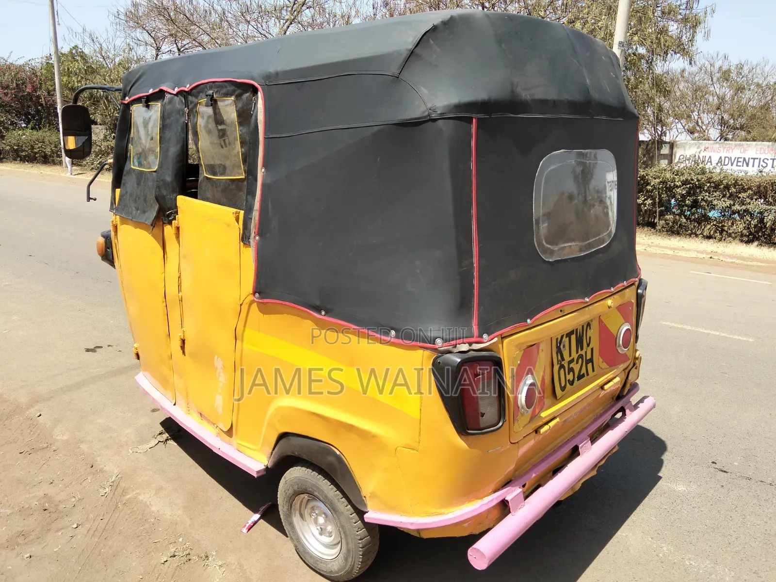 Piaggio Scooter 2019 Yellow