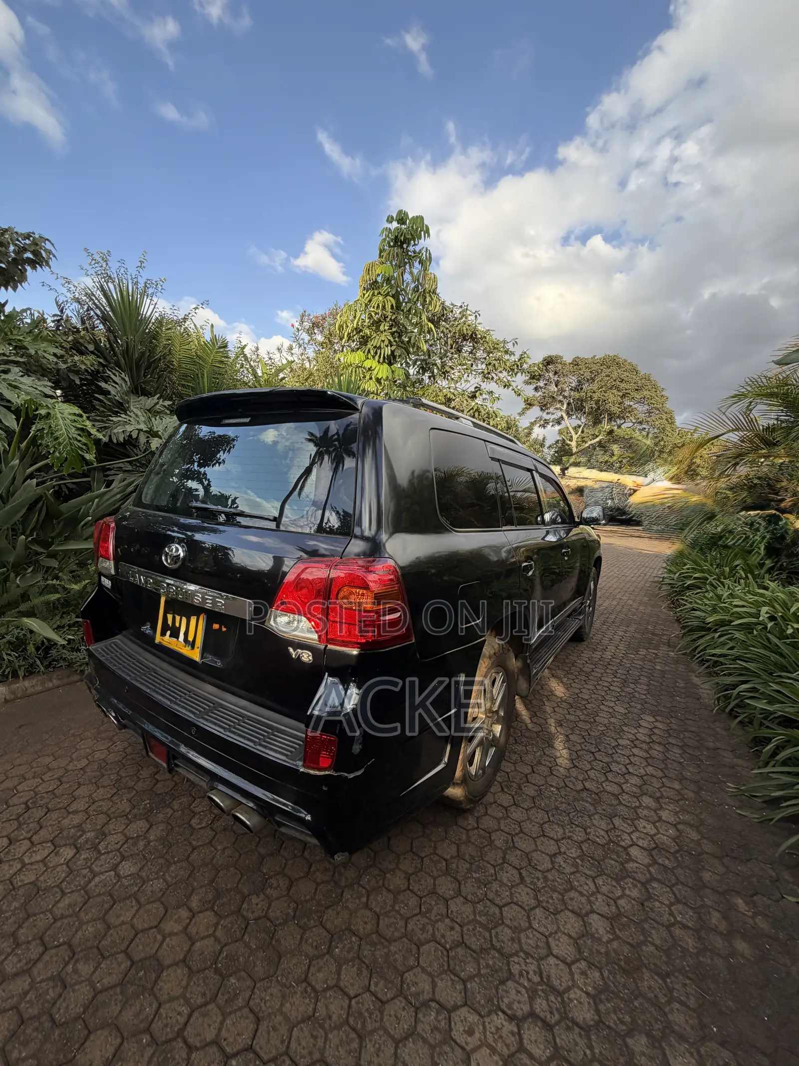 Toyota Land Cruiser 4.6 V8 ZX 2015 Black