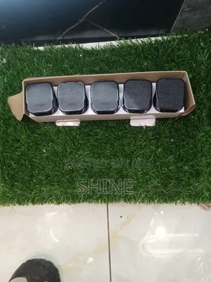 Tronic Black Top Plugs