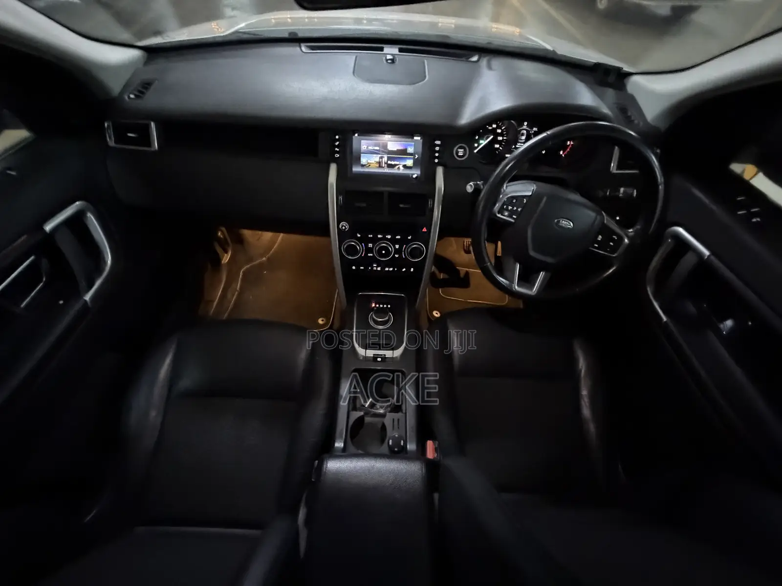Land Rover Discovery Sport 2019 Silver