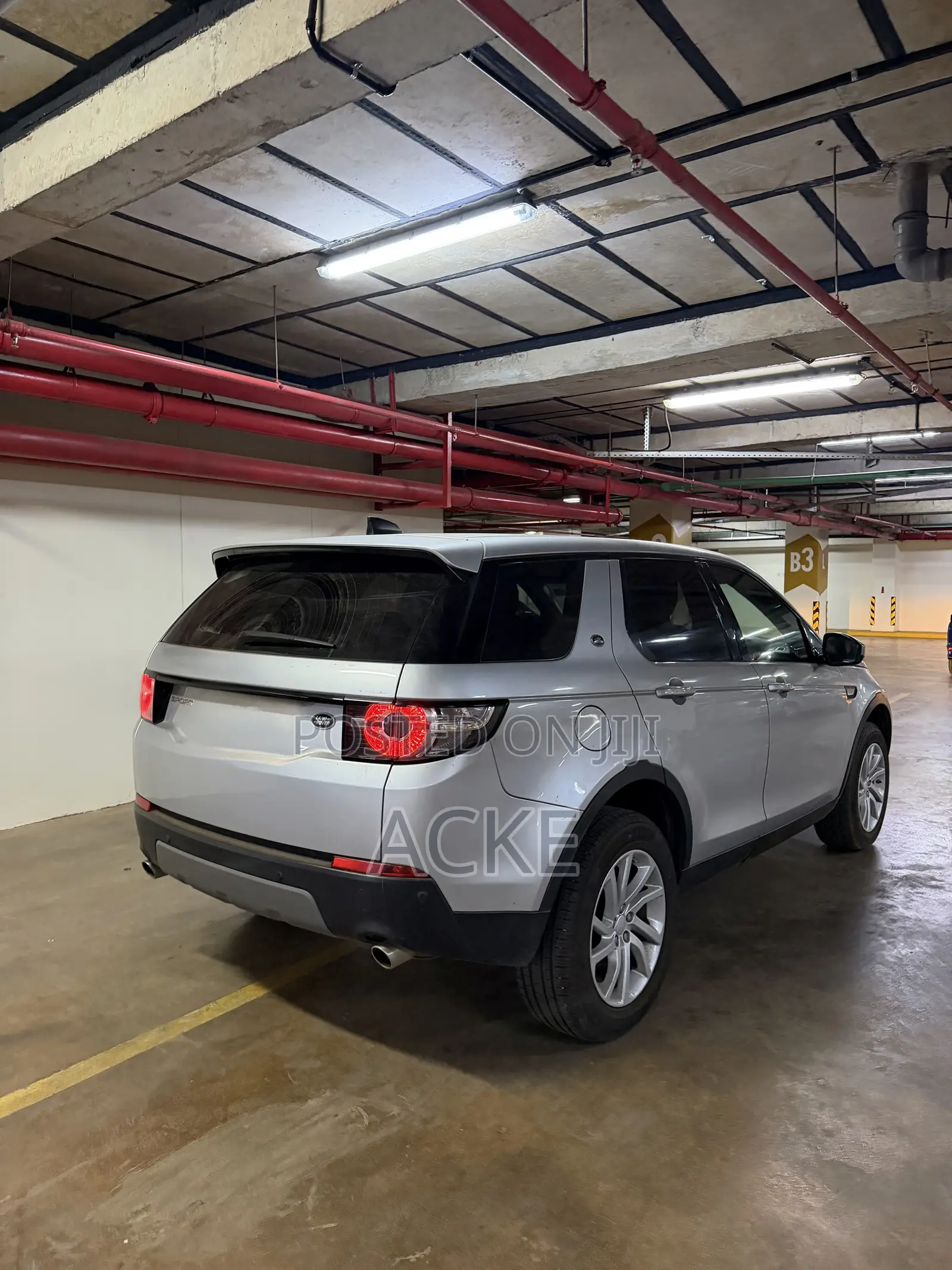 Land Rover Discovery Sport 2019 Silver