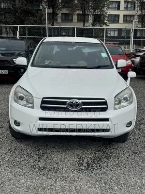 Toyota RAV4 2008 White