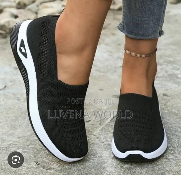 New ORTHOPEDIC Slipons