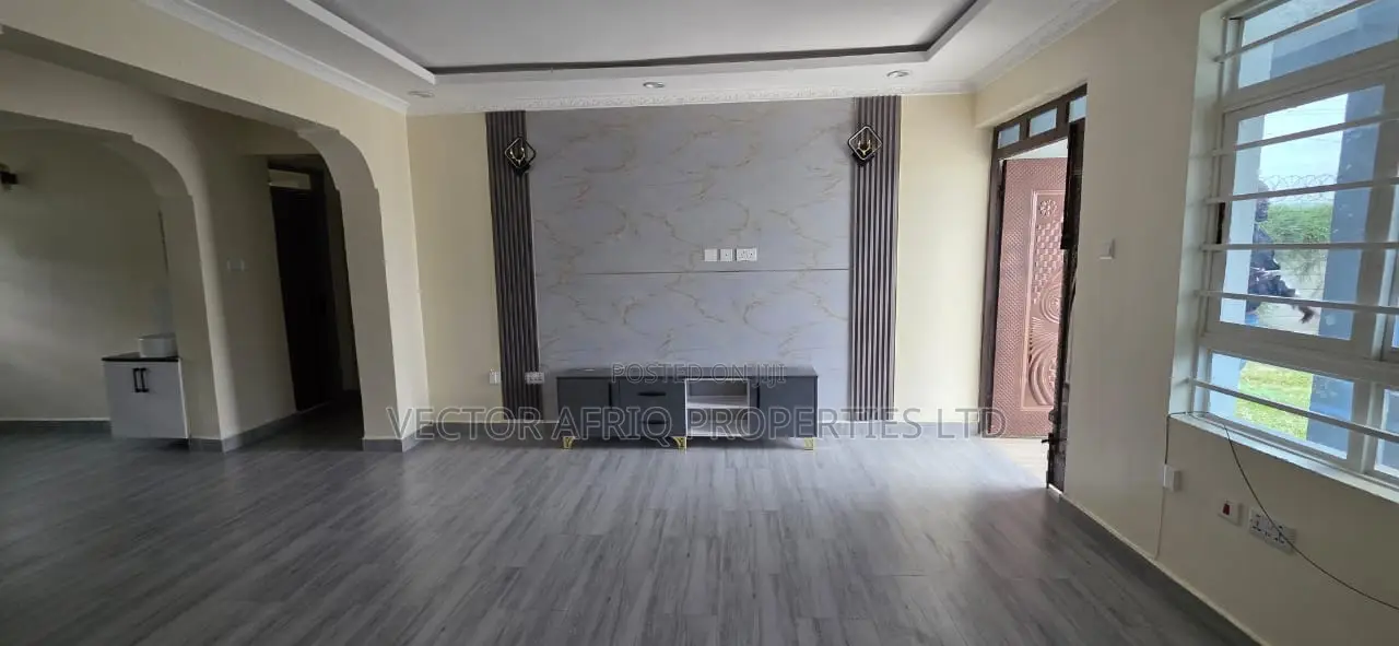 3bdrm Bungalow in Acacia, Kitengela for rent