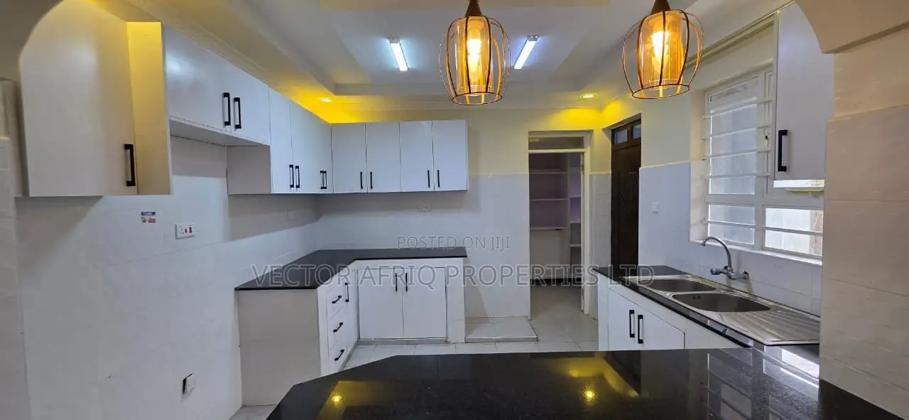 3bdrm Bungalow in Acacia, Kitengela for rent