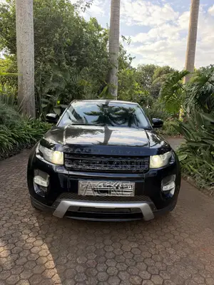 Land Rover Range Rover Evoque Dynamic 4dr SUV AWD (2.0L 4cyl Turbo 9A)