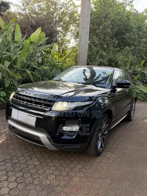 Land Rover Range Rover Evoque Dynamic 4dr SUV AWD (2.0L 4cyl Turbo 9A)