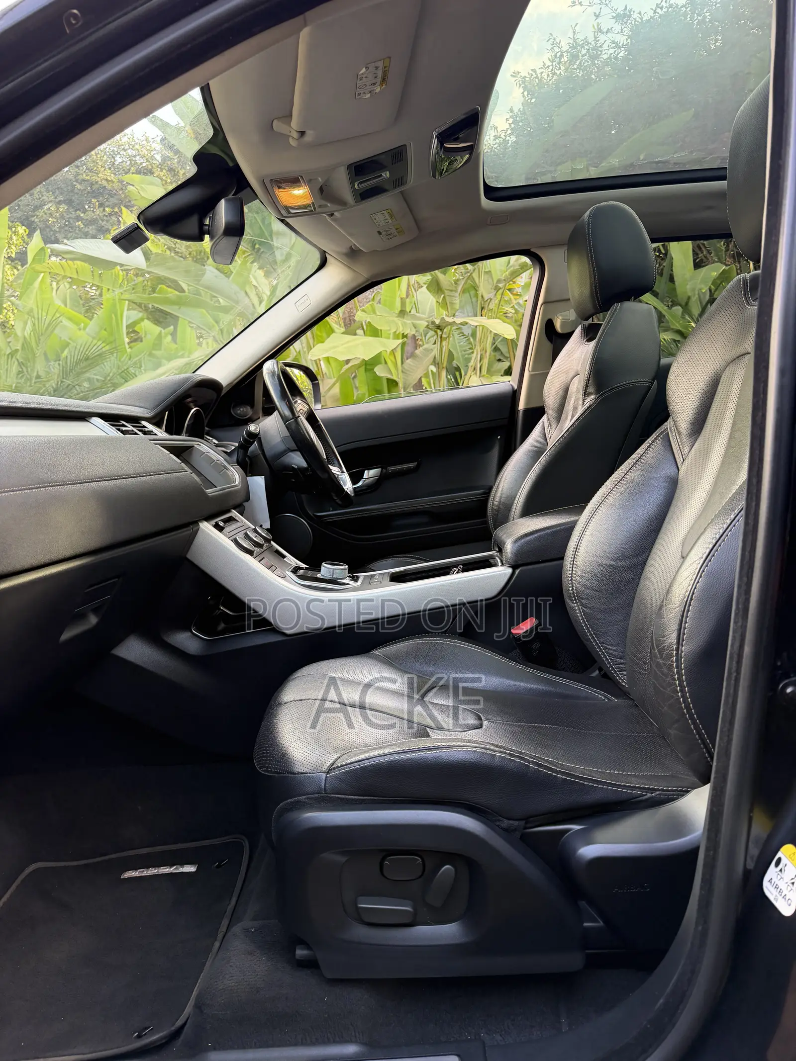Land Rover Range Rover Evoque Dynamic 4dr SUV AWD (2.0L 4cyl Turbo 9A)