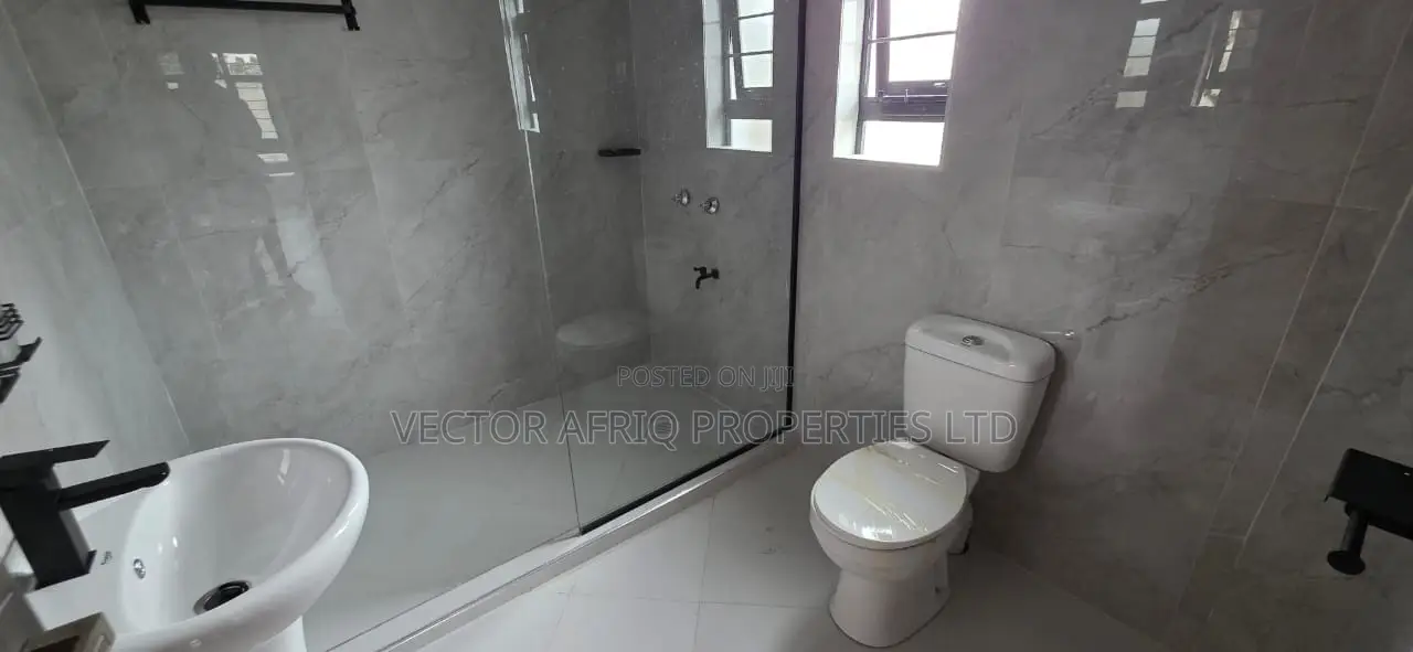 3bdrm Bungalow in Acacia, Kitengela for rent