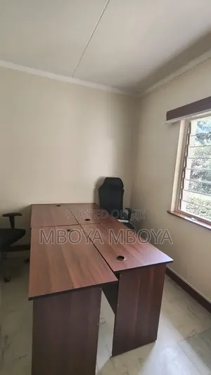 18bdrm House in Parklands/Highridge for Rent
