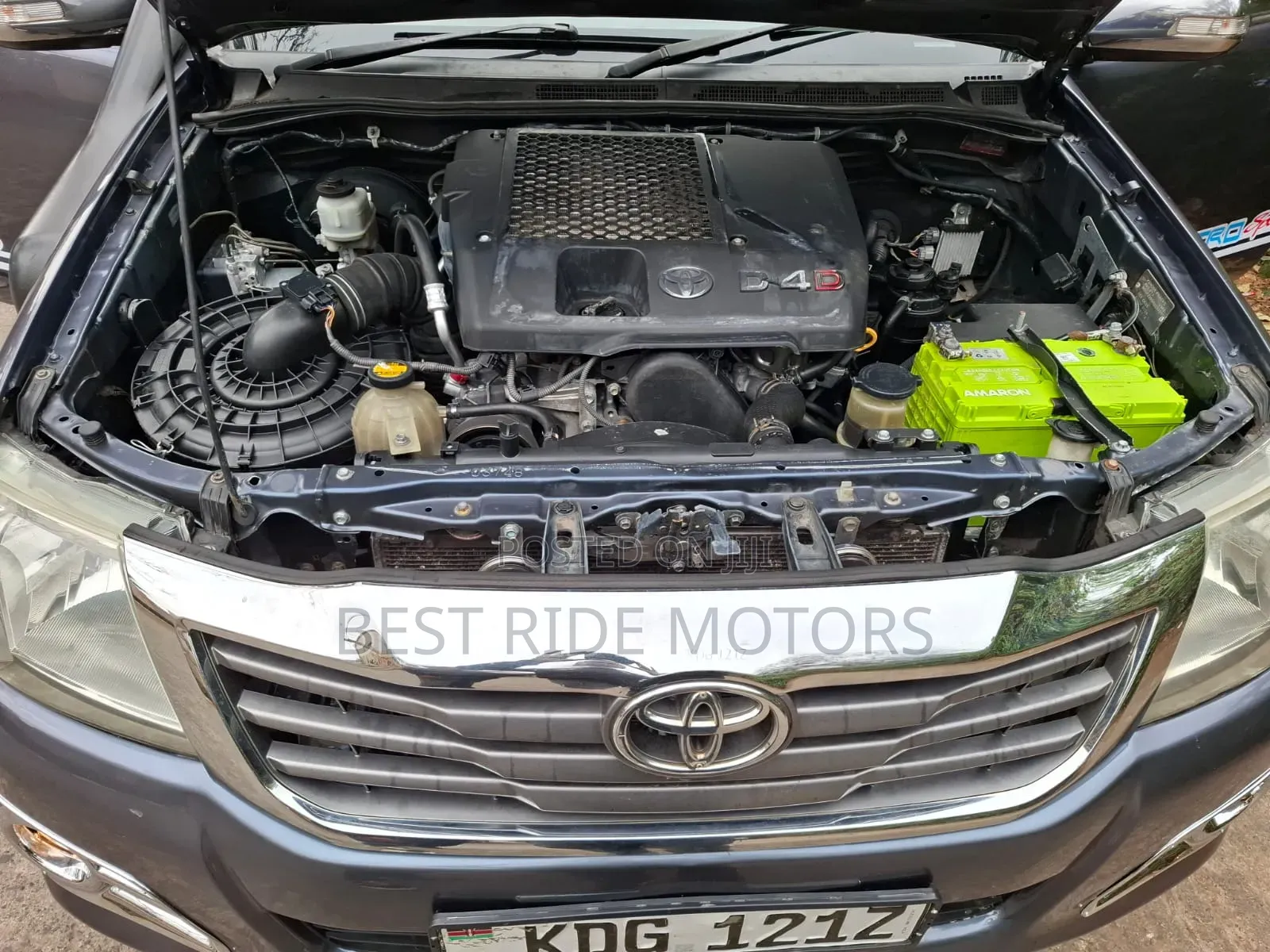 Toyota Hilux 3.0 D-4D 4x4 2015 Gray